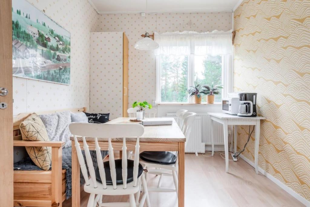 Fjaellnaera Stuga Med Laengdspar & Sjoe I Naerheten Vemhån エクステリア 写真